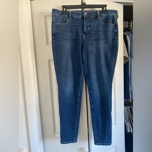 American Eagle Dream Stretch Classic Dark Blue Women’s Jeans